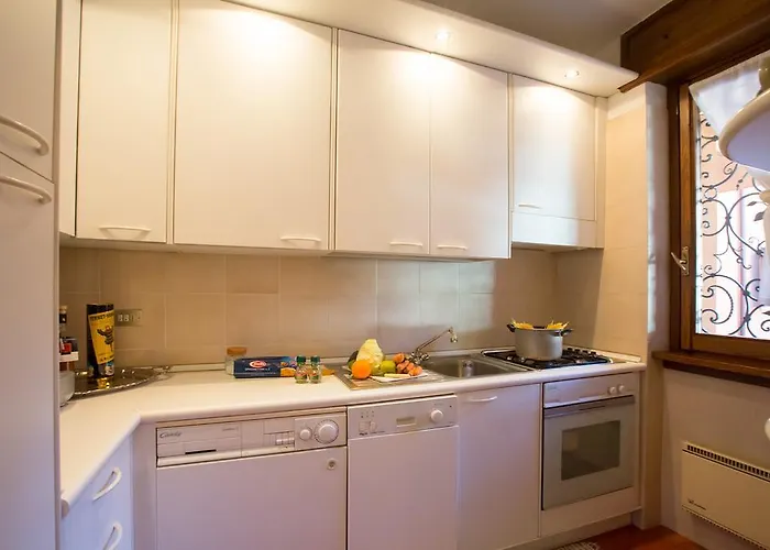 Poggio Fiorito Loggetta Appartement *